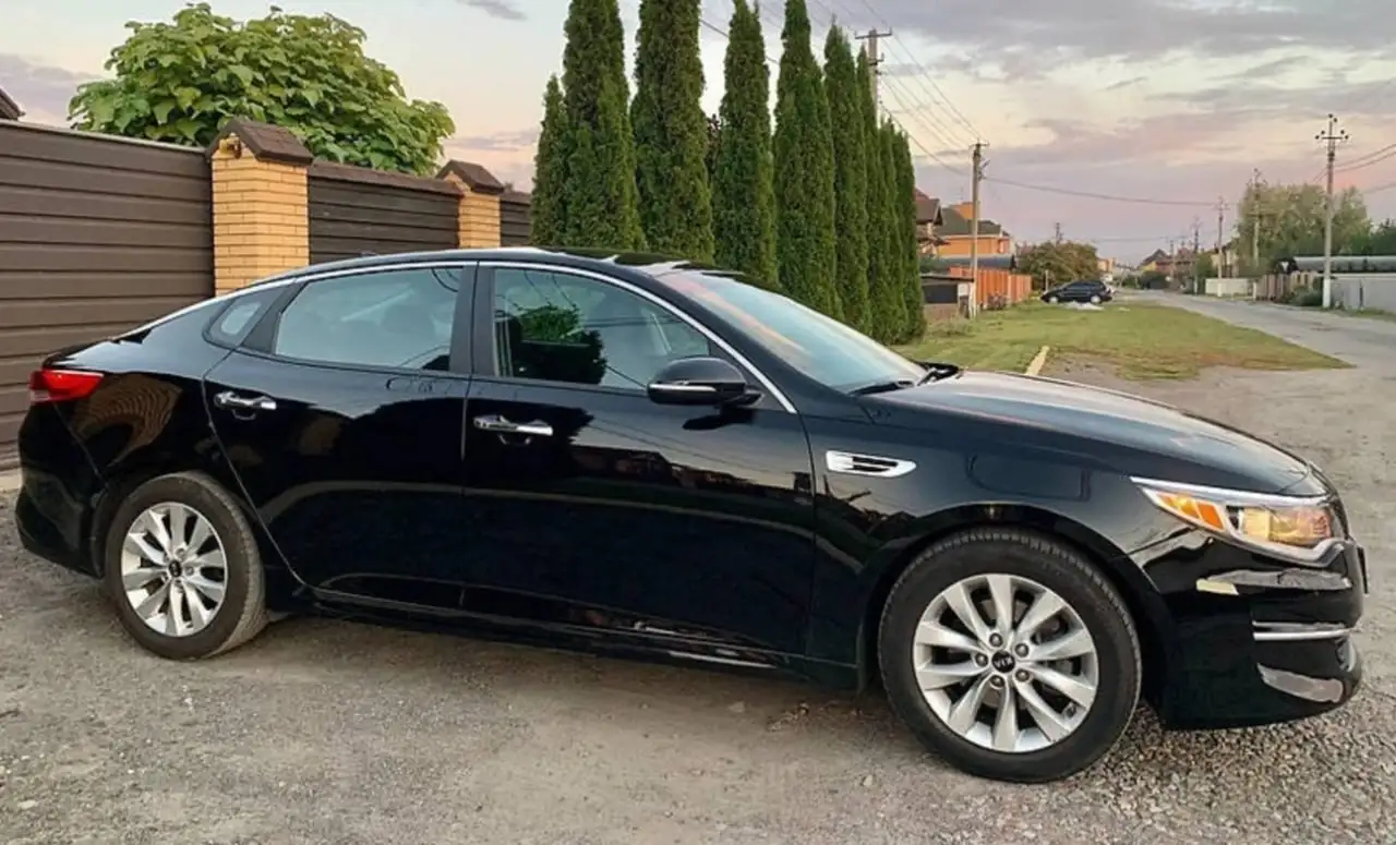 Kia Optima 2018, бензин 2.4, автомат, 97 000 км - Легковые автомобили (Авто) в Москва