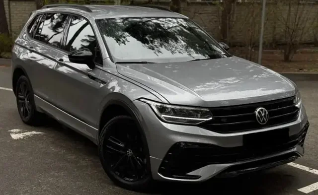 Продажа Volkswagen Tiguan 2021 - Внедорожники, кроссоверы в Москва