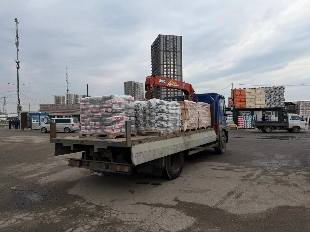 Манипулятор IVECO 2007 года в отличном состоянии - Спецтехника (Авто) в Москва