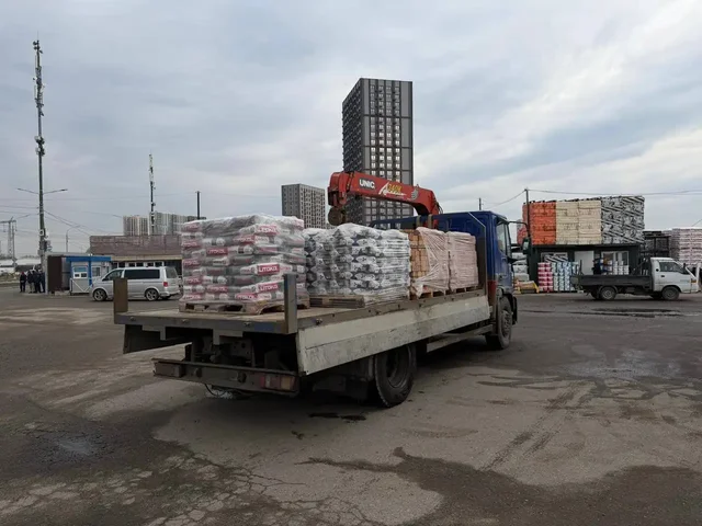 Манипулятор IVECO 2007 года в отличном состоянии - Грузовики и фургоны в Москва