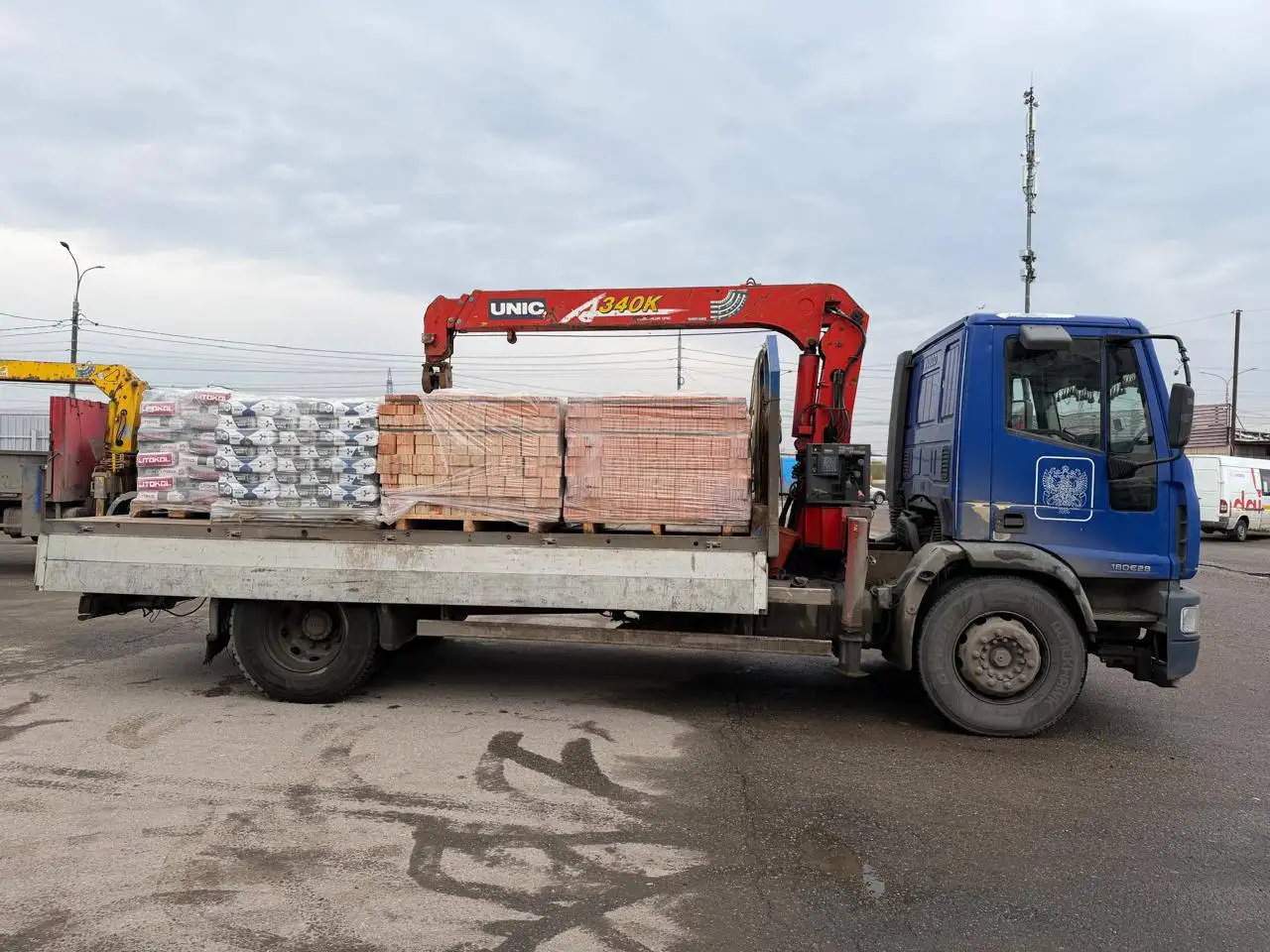 Манипулятор IVECO 2007 года в отличном состоянии - Спецтехника (Авто) в Москва