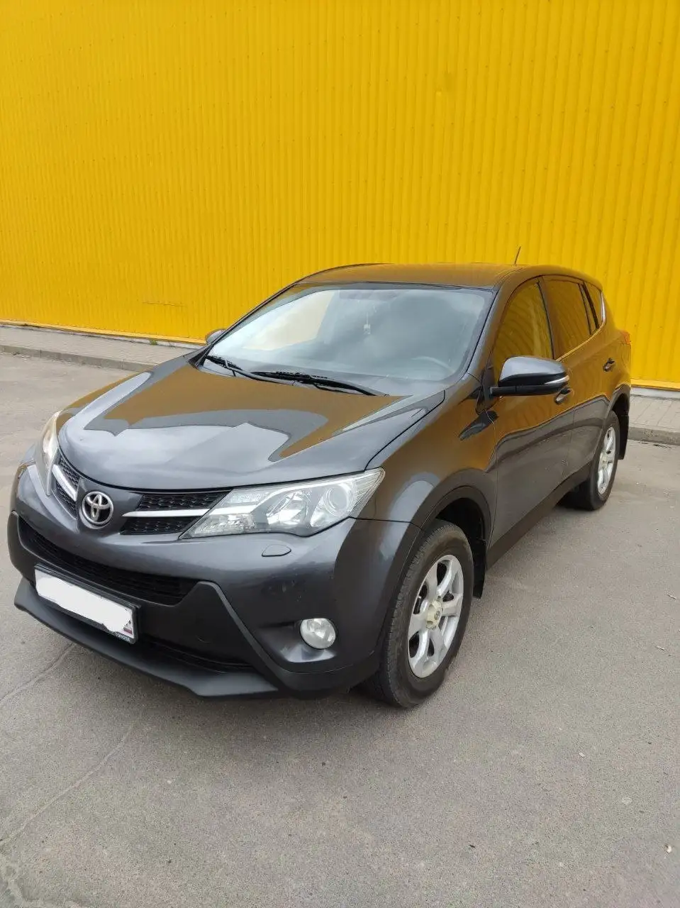 Продажа Toyota RAV4 2014 года - Легковые автомобили (Авто) в Мелитополь
