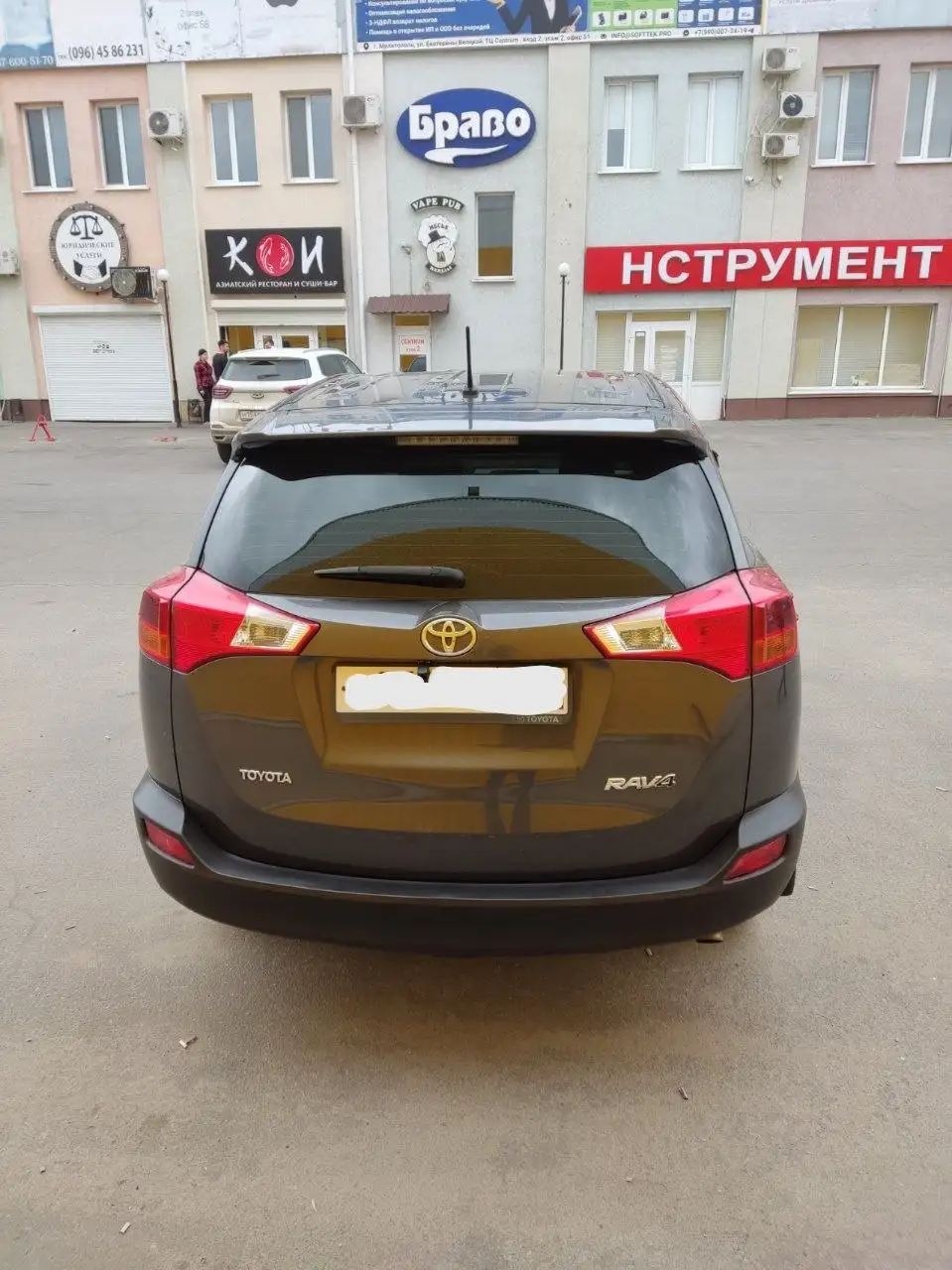 Продажа Toyota RAV4 2014 года - Легковые автомобили (Авто) в Мелитополь