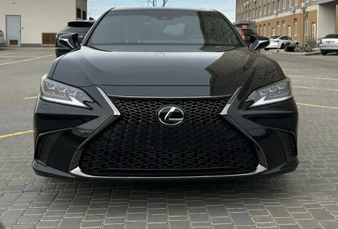 Lexus ES 350 2019 - частное объявление в Москва