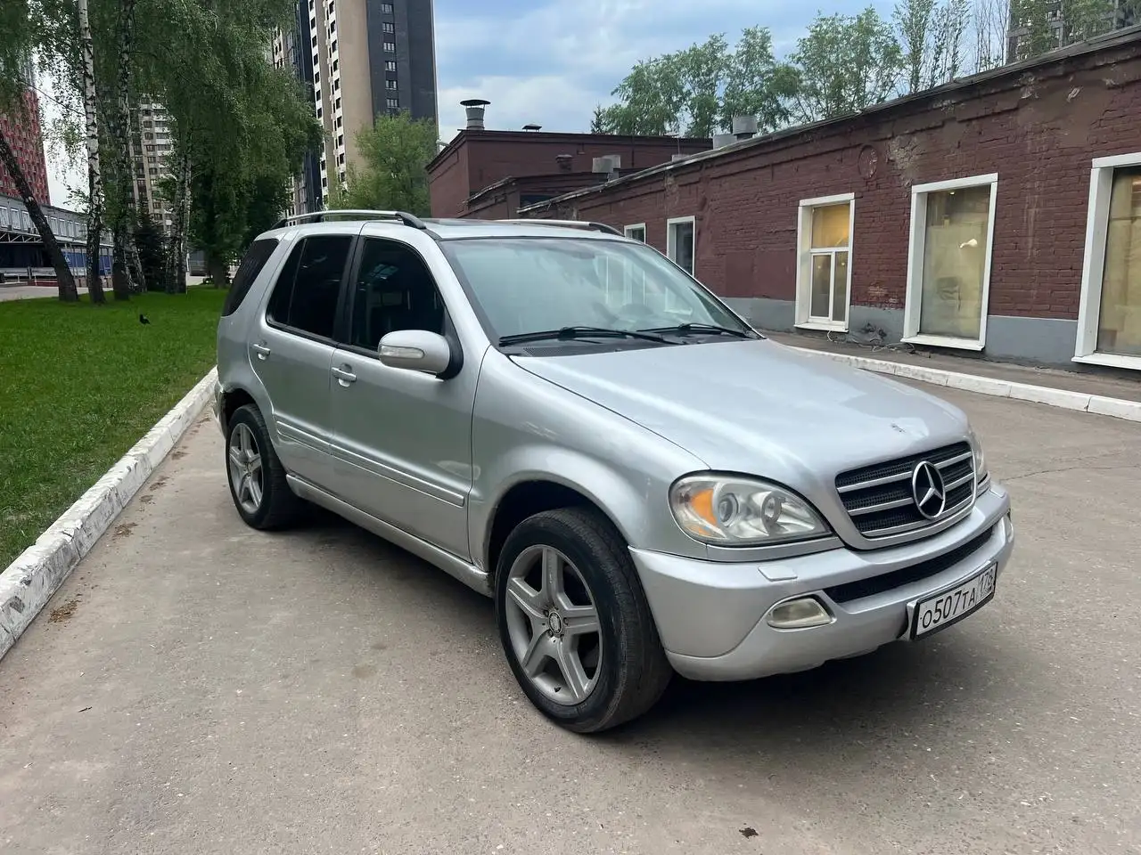 Mercedes Benz ML 320 2002 - Авто в Москва