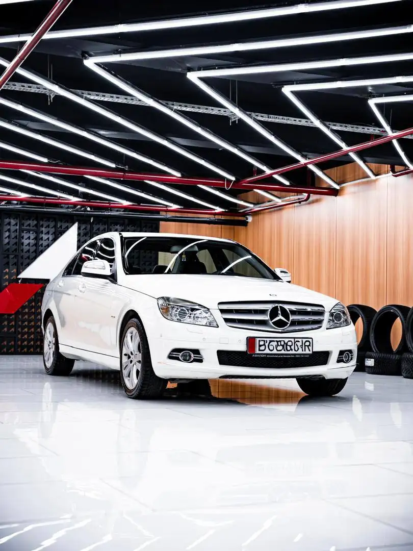 Mercedes-Benz C 180 Kompressor W204 2008, 127000 км - Легковые автомобили (Авто) в Бишкек