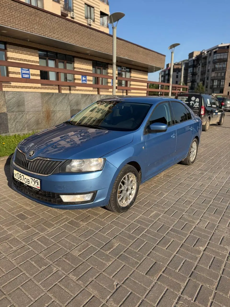 Skoda Rapid 2016 1.4 - Авто в Москва