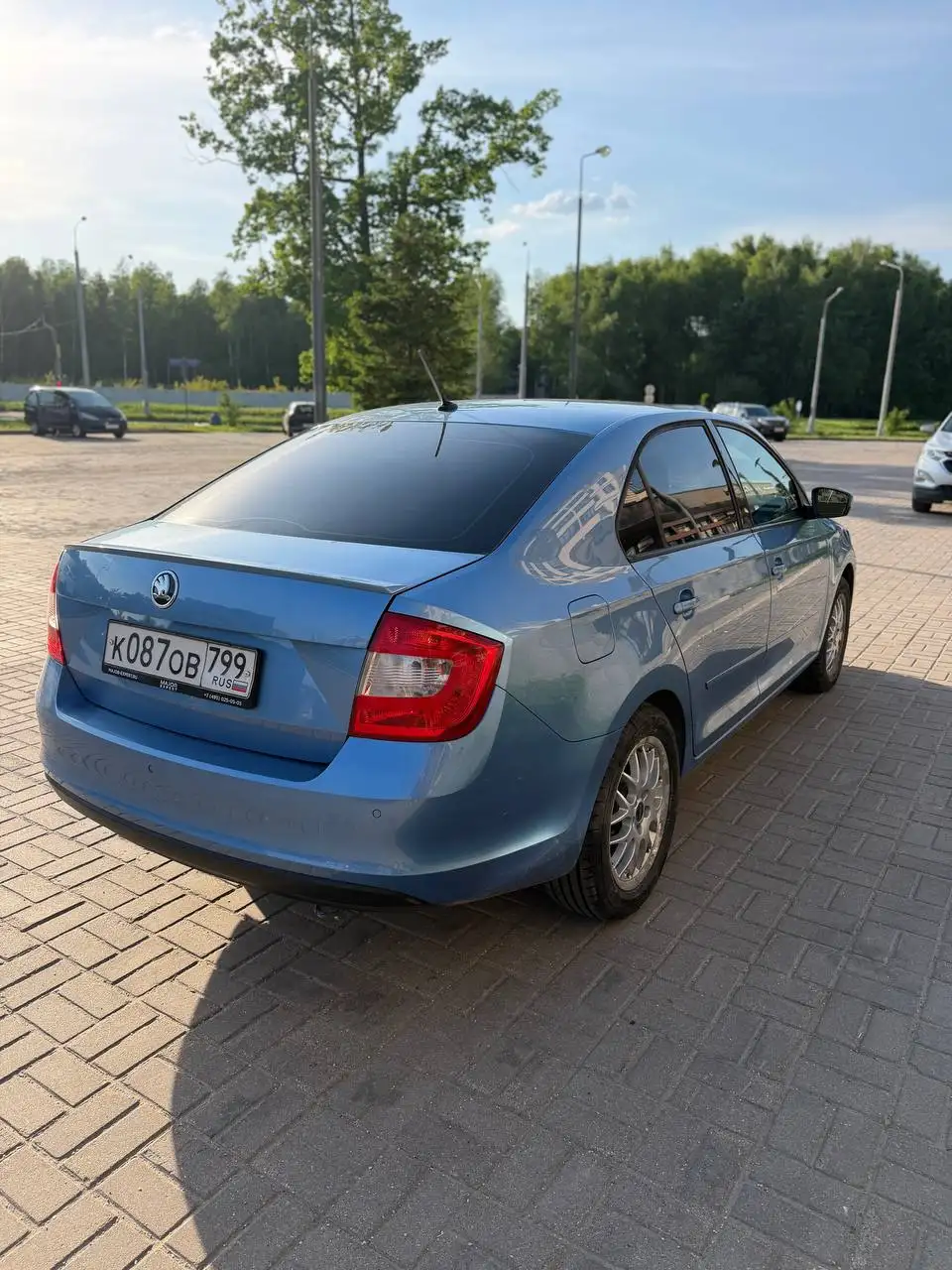 Skoda Rapid 2016 1.4 - Авто в Москва