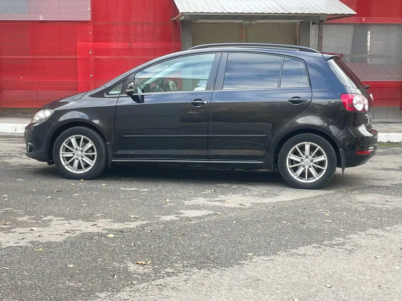 VW Golf+ 2011 - Легковые автомобили (Авто) в Мытищи