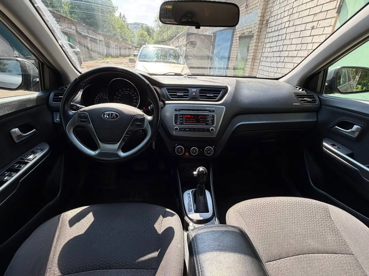Kia Rio 2016 1.6 АКПП - Легковые автомобили (Авто) в Москва