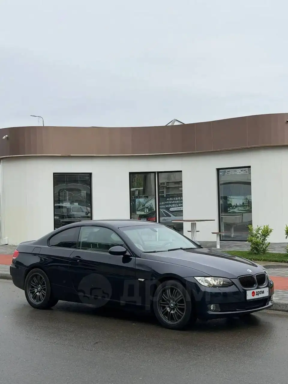 BMW E90 320i в отличном состоянии - Легковые автомобили (Авто) в Москва