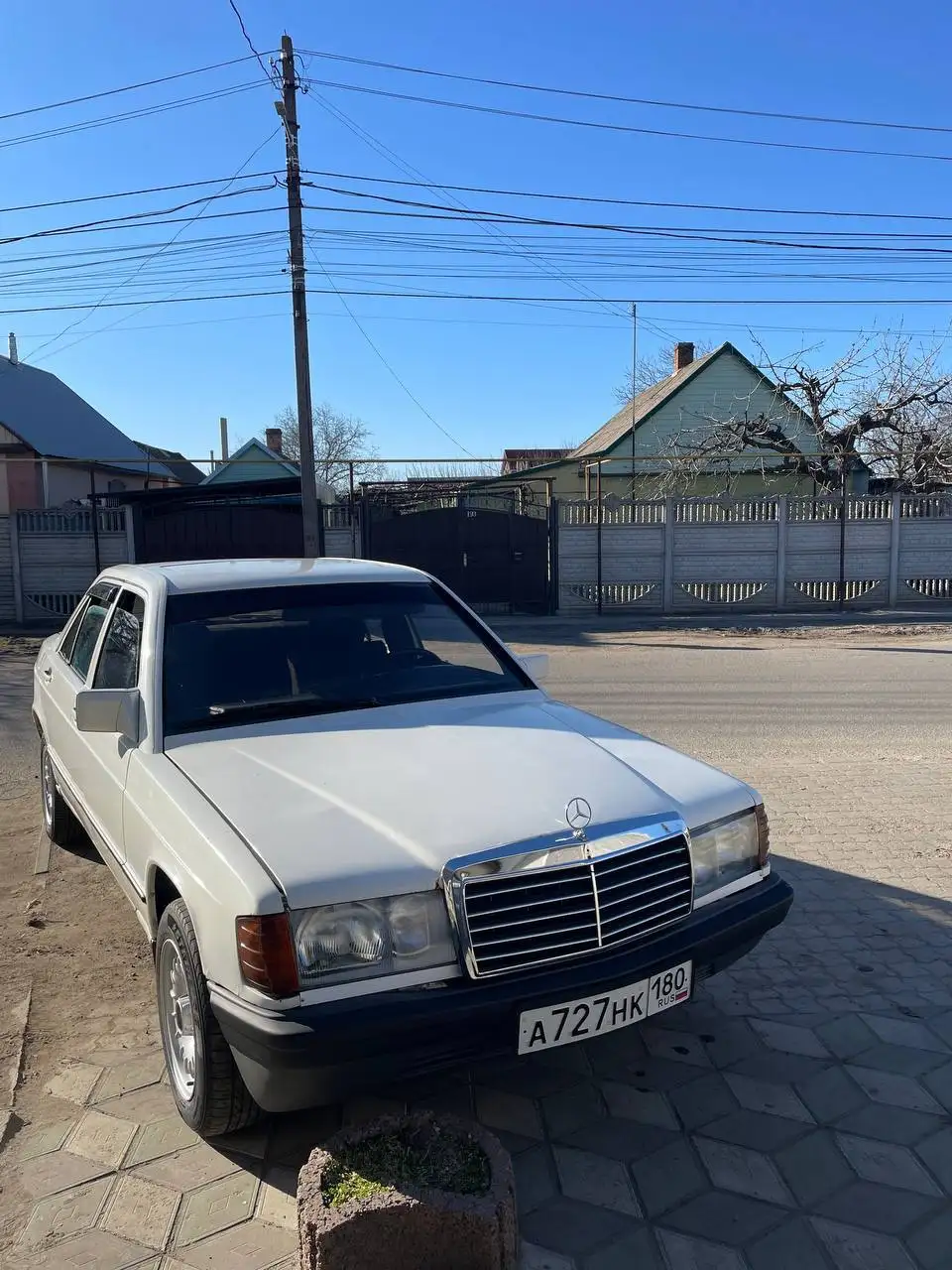 Продажа Mercedes E190 - Легковые автомобили (Авто) в Мелитополь