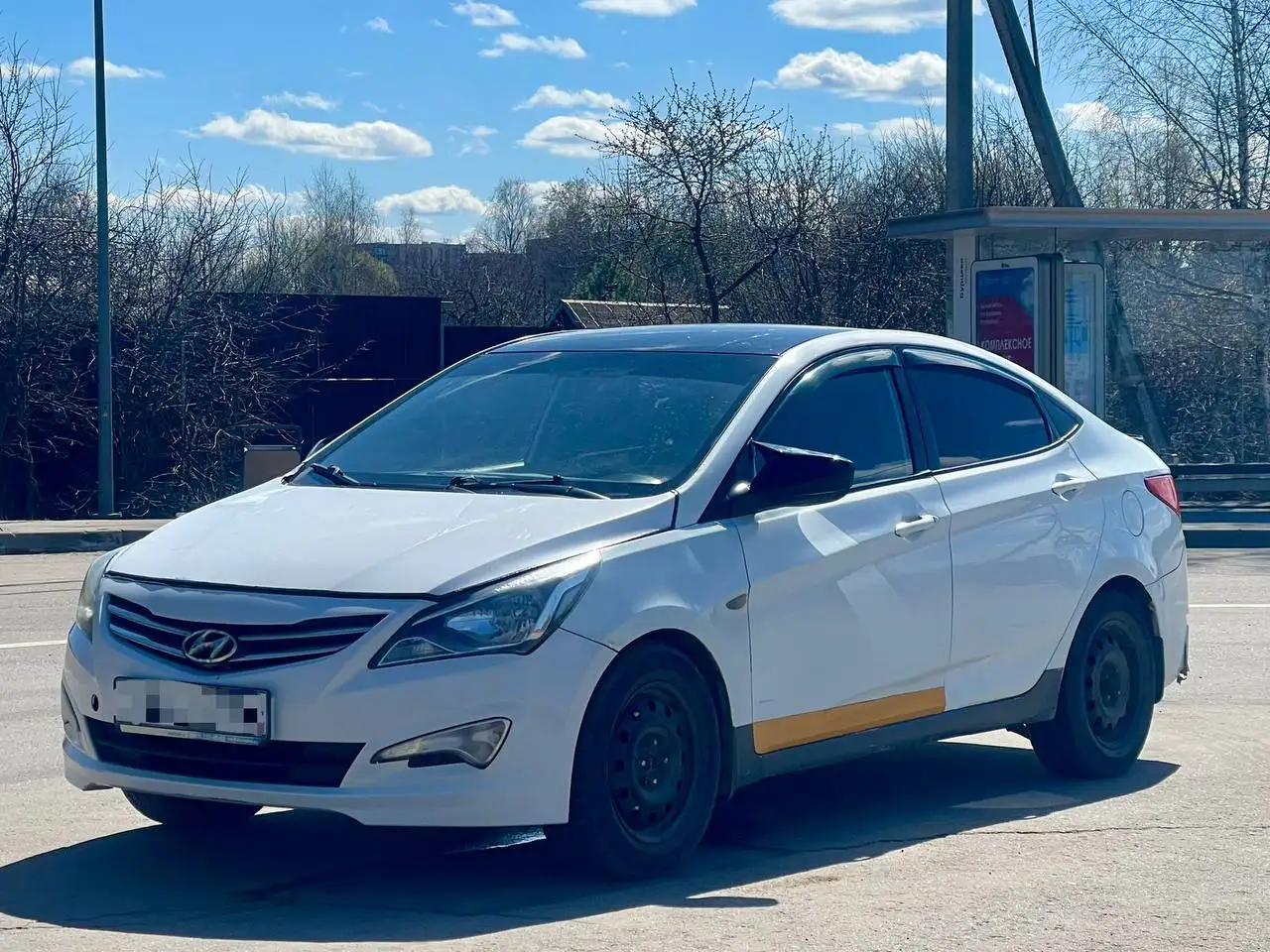 Hyundai Solaris 2015 - Легковые автомобили (Авто) в Москва