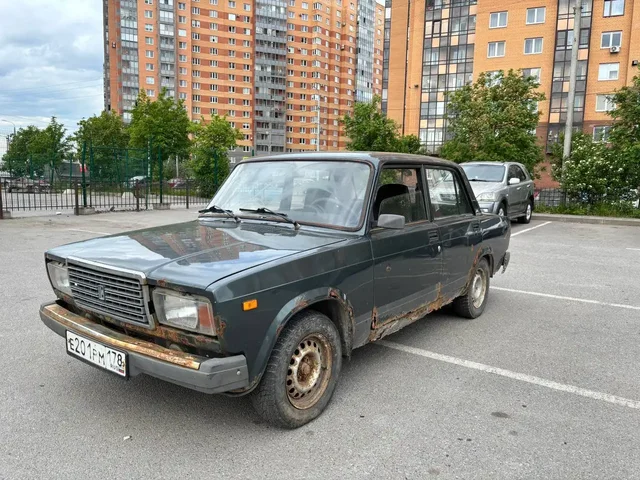 ВАЗ 2107 2011 года инжектор, 1 владелец - Автосервис в Санкт-Петербург