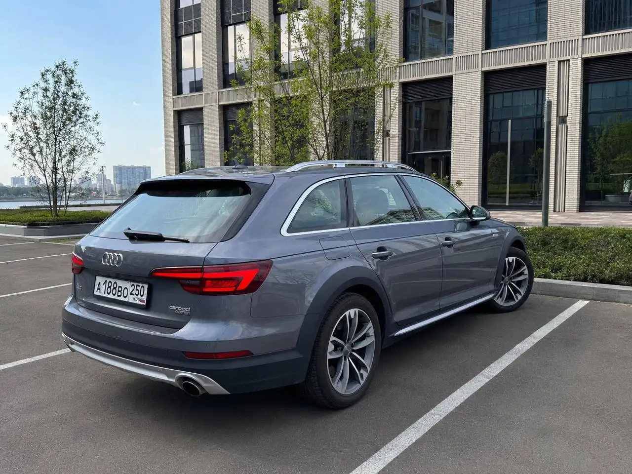 Продажа Audi A4 B9 Allroad 2018 - Легковые автомобили (Авто) в Москва