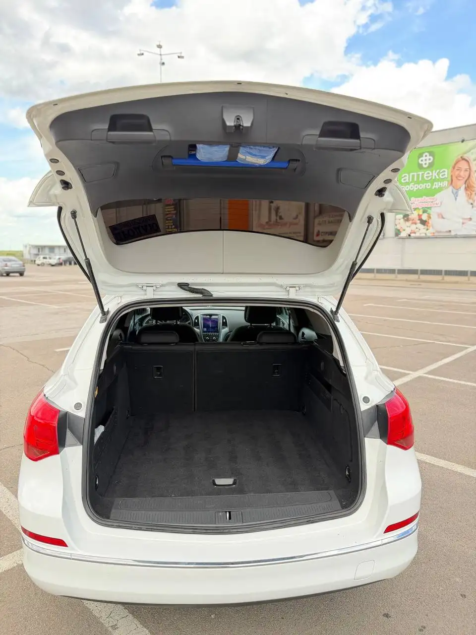 Opel Astra 2013 дизель - Авто в Бердянск
