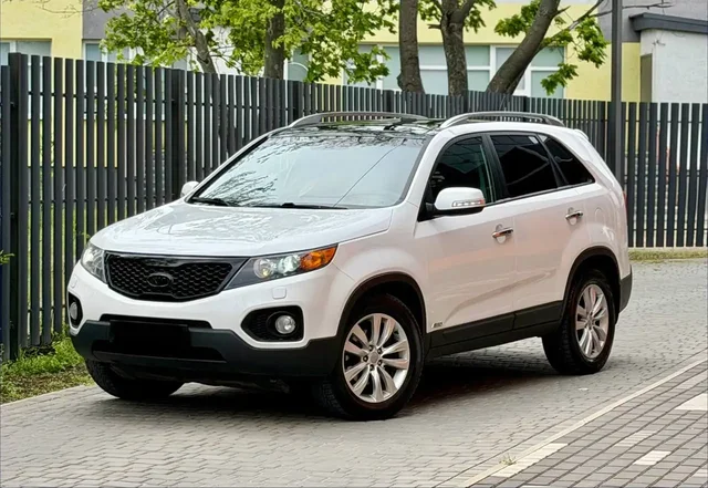 Kia Sorento 2012 - BMW 5 серии в Москва