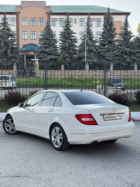 Mercedes-Benz C-класс 204, 2011 - Honda Accord в Казань