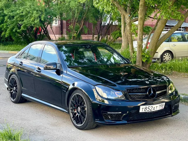 Mercedes C63 AMG Performance 2011 рестайлинг - Легковые автомобили в Москва