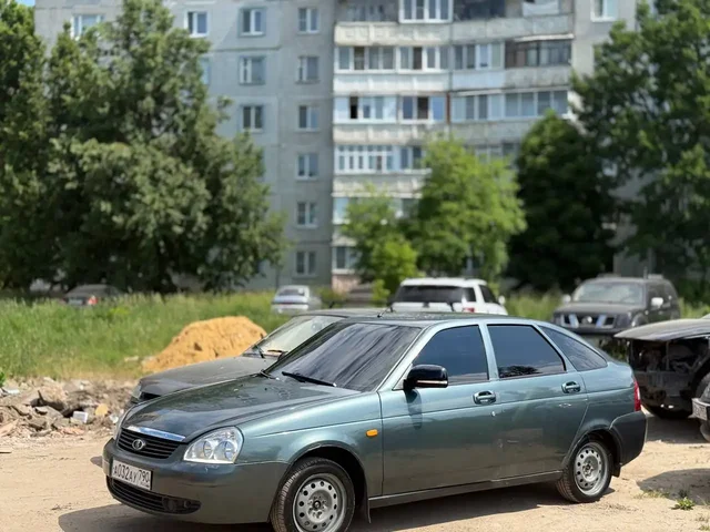 Продажа Лада Приора 2011 - Минивэн в Москва