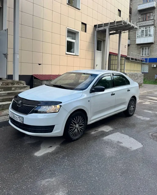 Продам Skoda Rapid 2015 - Renault в Нижний Новгород
