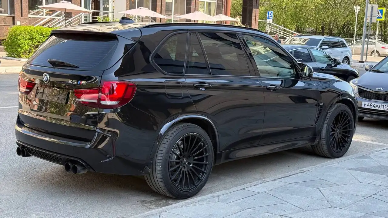 BMW X5M 2016 - Легковые автомобили (Авто) в Москва