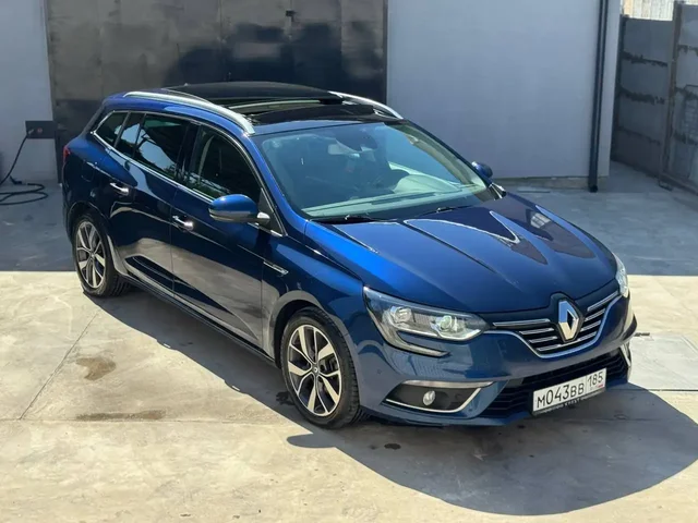 Renault Megane Bose 2017 в идеальном состоянии - Автомобили в Москва
