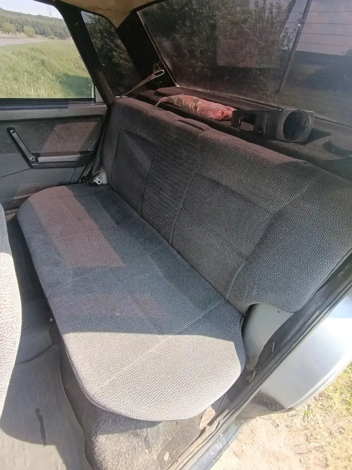 Продам автомобиль 2001 года - Запчасти и аксессуары (Авто) в Москва