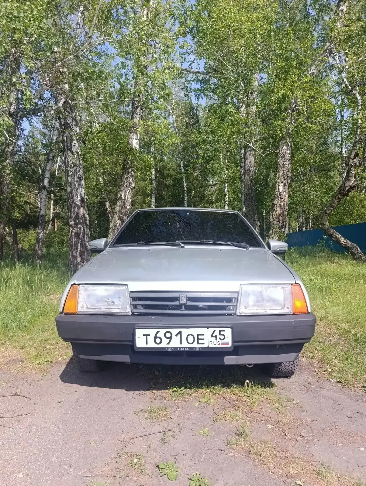 Продам автомобиль 2001 года - Запчасти и аксессуары (Авто) в Москва