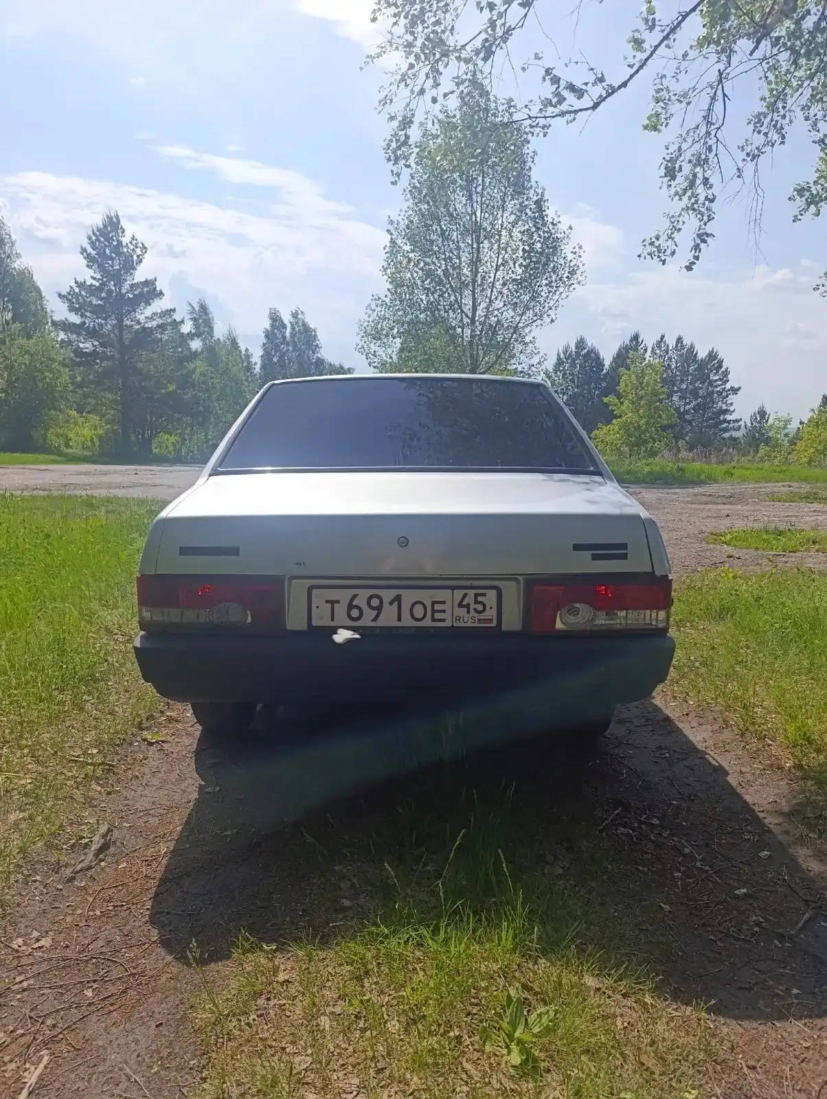 Продам автомобиль 2001 года - Запчасти и аксессуары (Авто) в Москва