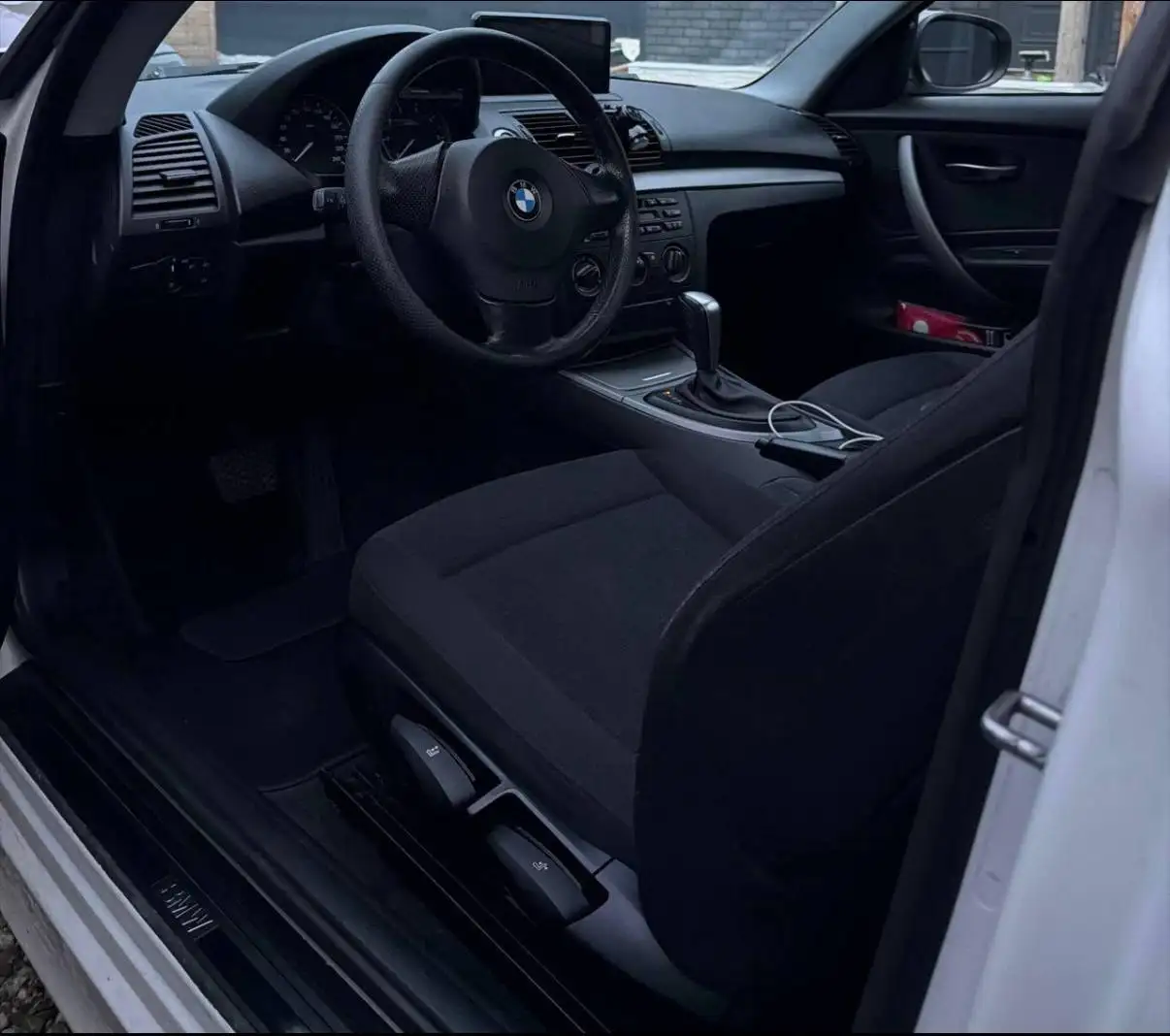 BMW 1 Series 2010 e81 Рестайлинг - Легковые автомобили (Авто) в Зеленоград