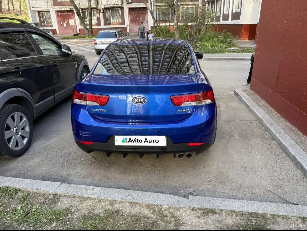 Kia Cerato Coupe 2011 - Авто в Москва