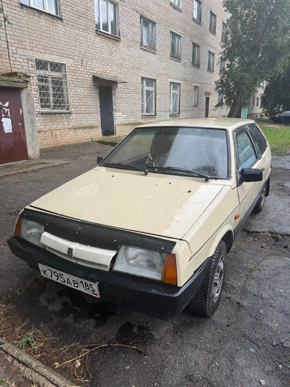Автомобиль 1990 года - Легковые автомобили (Авто) в Мелитополь