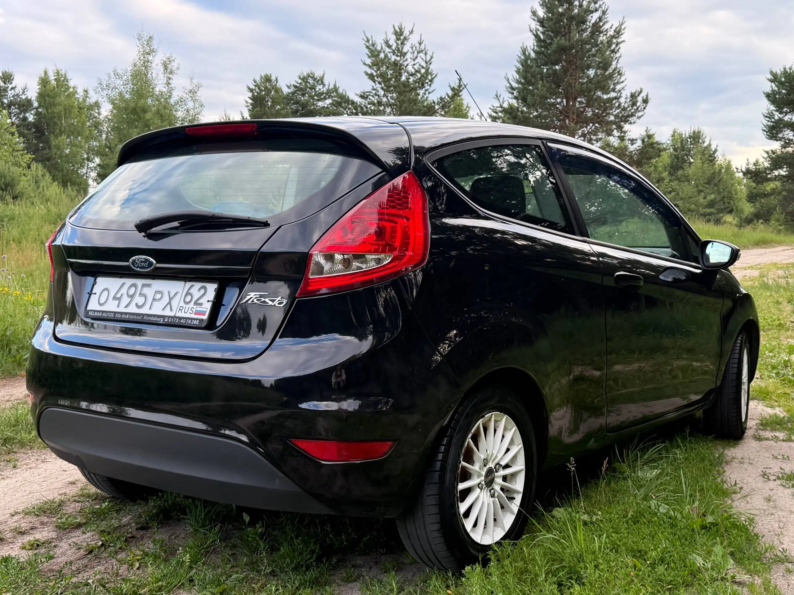 Ford Fiesta 1.4 МТ в Воскресенске - Легковые автомобили (Авто) в Воскресенск
