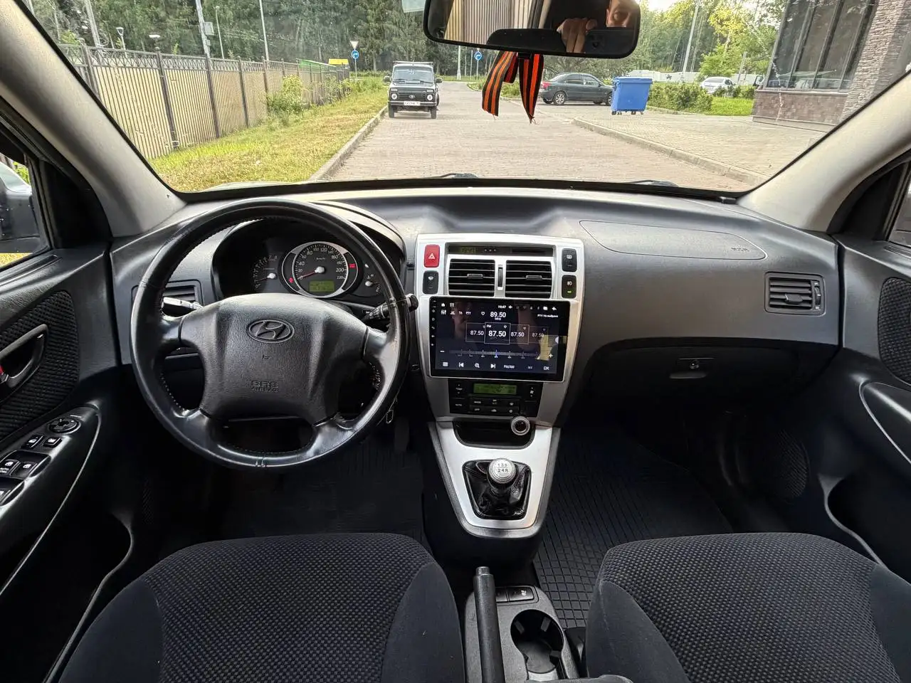 Hyundai Tucson 2006 и Nissan Q2013 - Авто в Москва