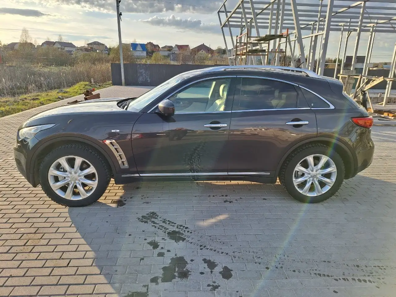 Infiniti FX37 2010 года с пробегом 215000 км - Infiniti (Авто) в Москва