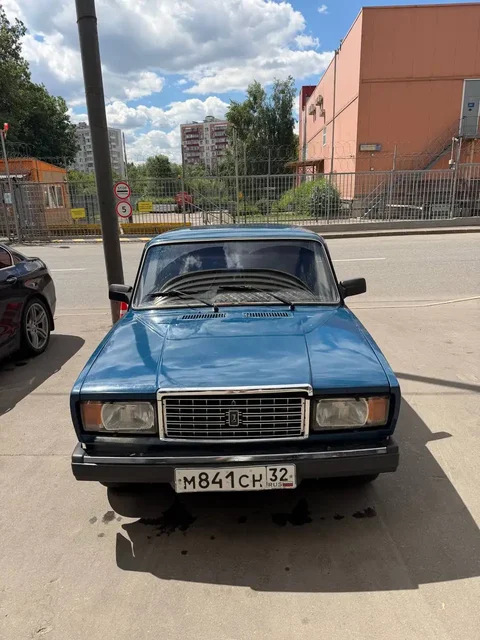Автомобиль 2004 года в хорошем состоянии - Автономера в Москва