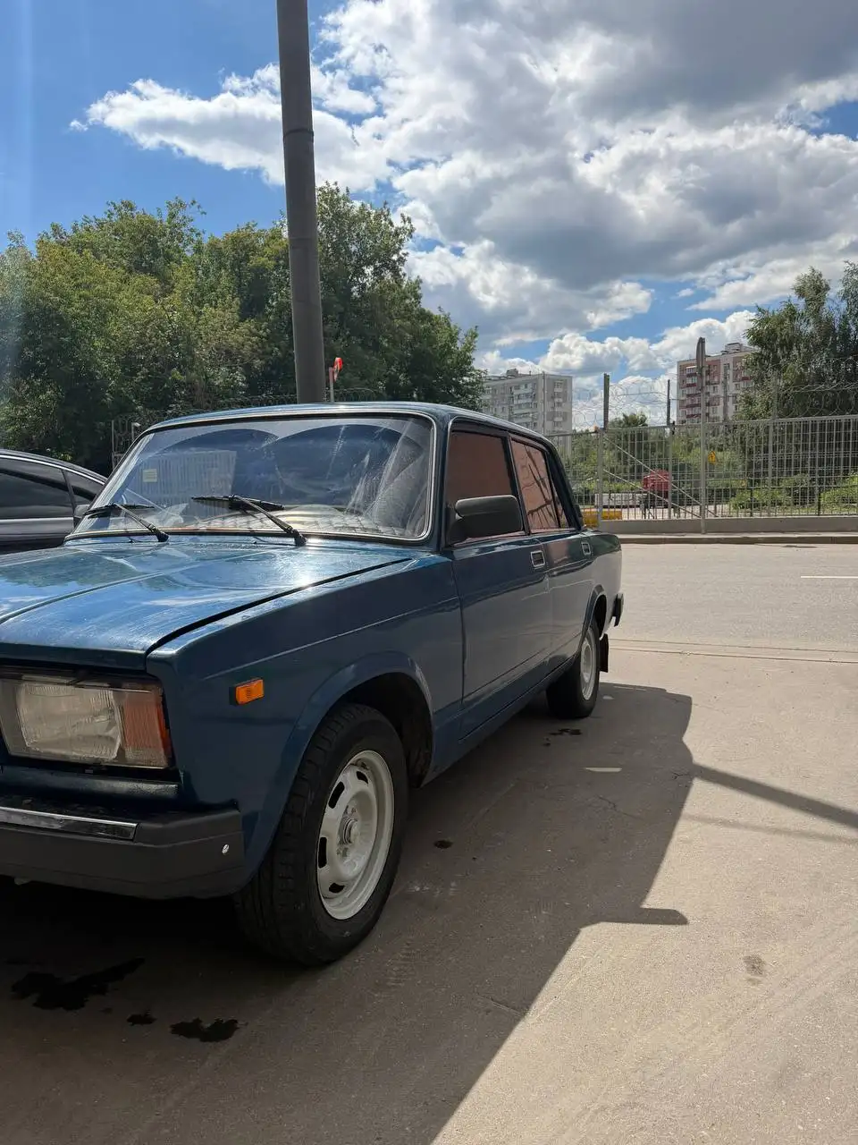Автомобиль 2004 года в хорошем состоянии - Легковые автомобили (Авто) в Москва