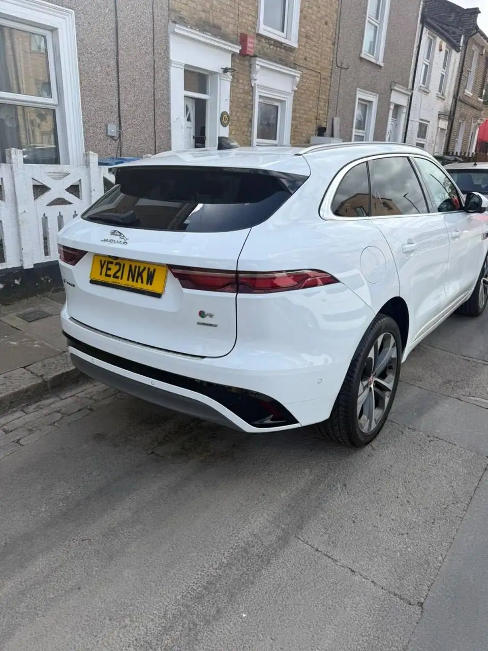 Jaguar F-Pace HSE 2021 - Кроссоверы (Авто) в Неизвестно