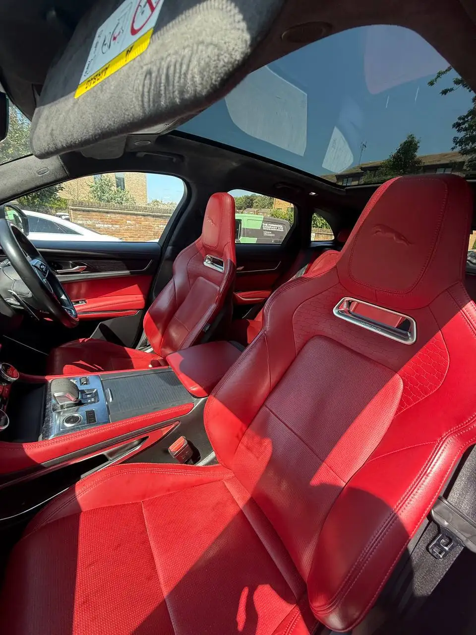 Jaguar F-Pace HSE 2021 - Кроссоверы (Авто) в Неизвестно