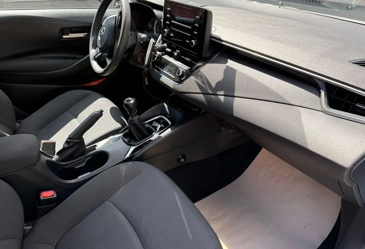 Срочная продажа Toyota Corolla 2022 - Легковые автомобили (Авто) в Москва