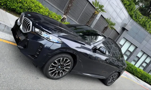 Продажа BMW X6 40i xDrive 2025 - Легковые автомобили в Москва
