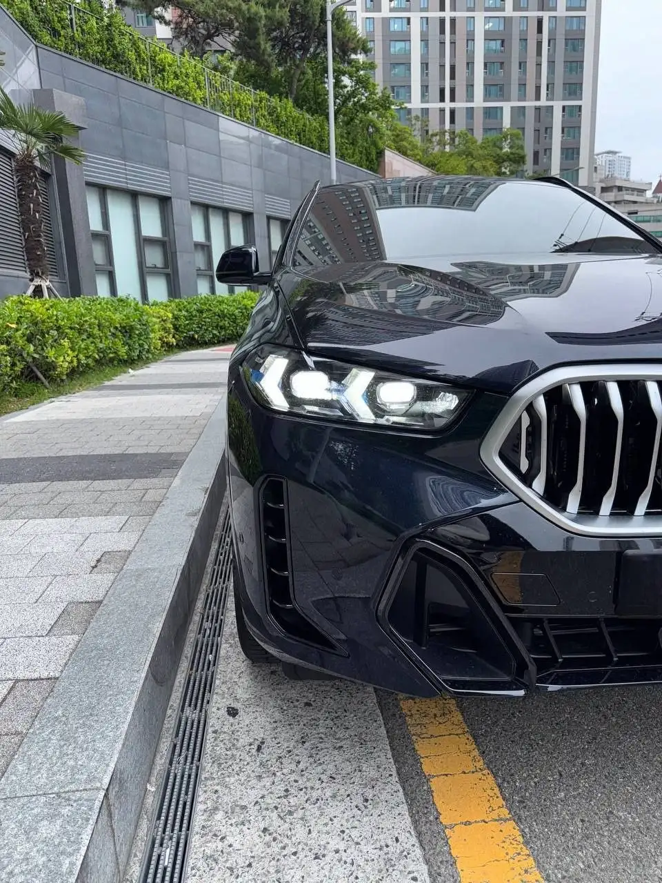 Продажа BMW X6 40i xDrive 2025 - Легковые автомобили (Авто) в Москва