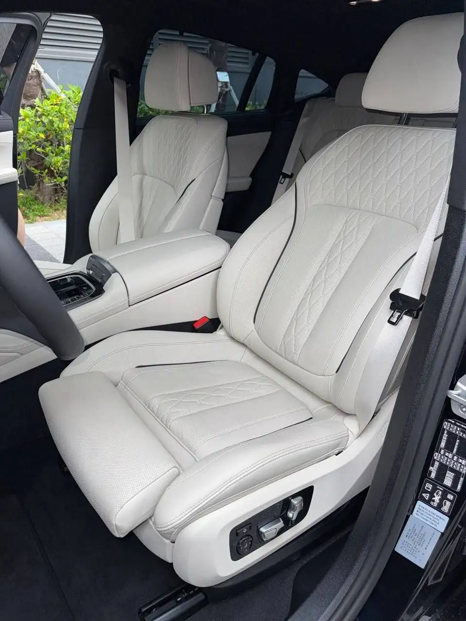 Продажа BMW X6 40i xDrive 2025 - Легковые автомобили (Авто) в Москва