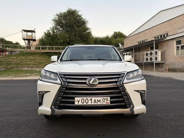 Lexus LX450d 4.5 2016 — 1 владелец, без ДТП - частное объявление в Черкесск