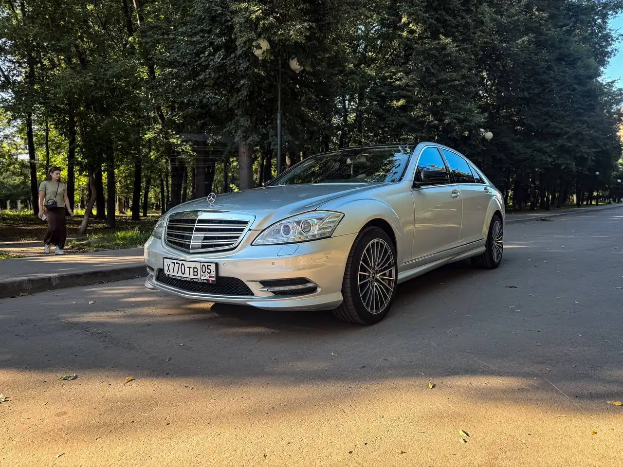 Mercedes-Benz W221 3.5 л 2007 г. - Авто в Москва
