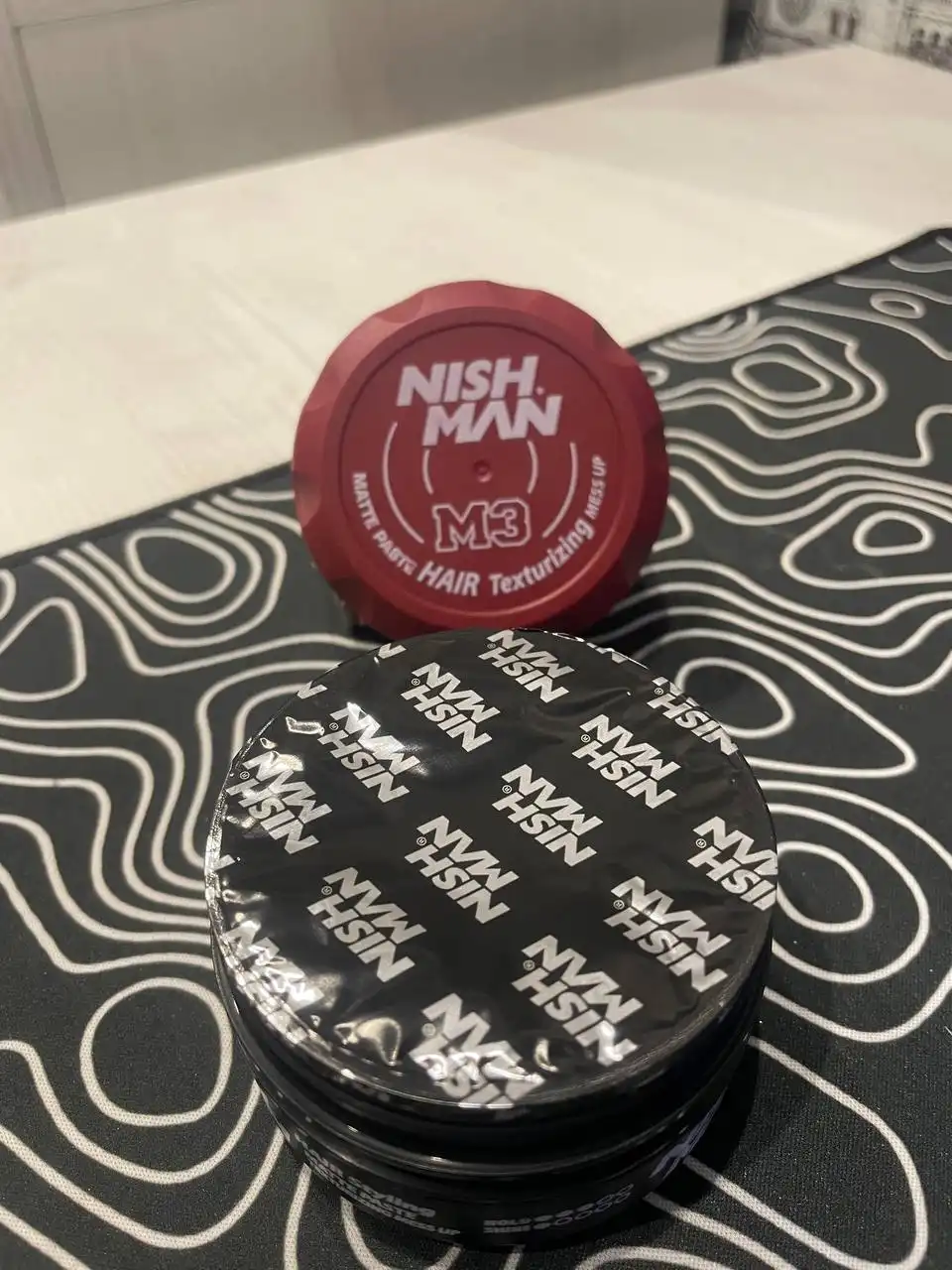 Продажа брендовой одежды и средств для укладки