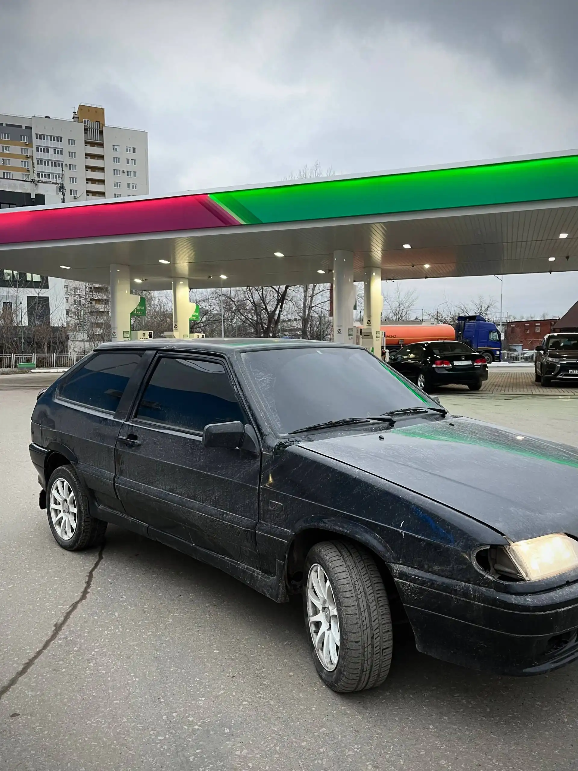 ВАЗ 2113 2012 года