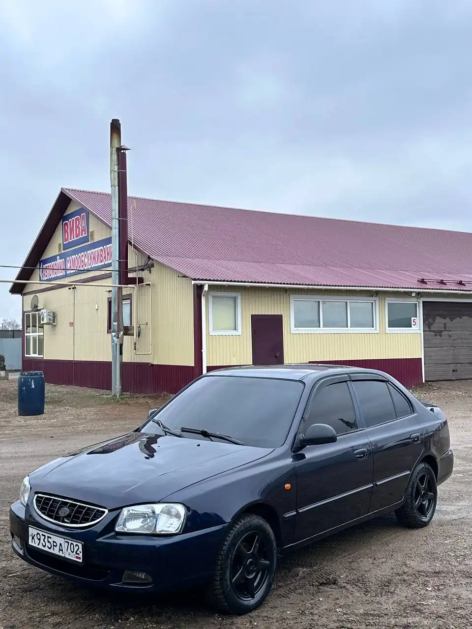 ВАЗ 2110 (Акцент) 2006 года в максимальной комплектации