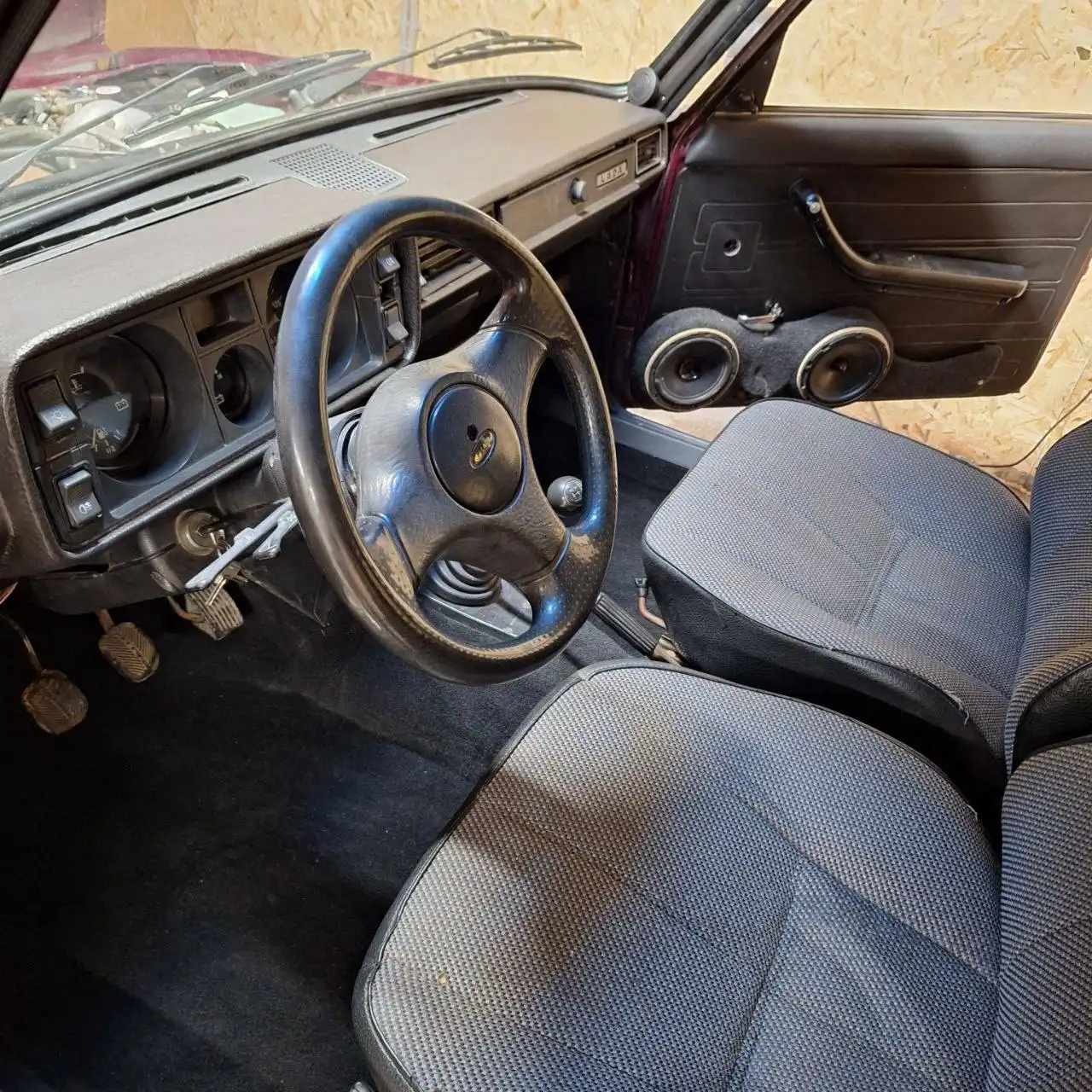 Продажа ВАЗ 2105 инжектор 2007 года